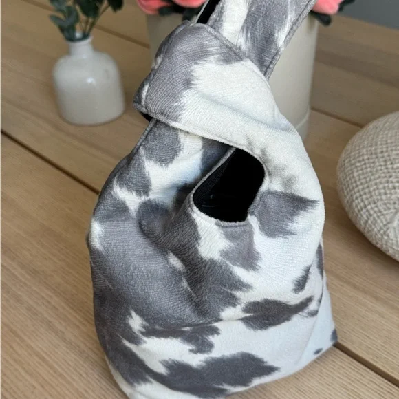 Cow print Yaito bag - Picture 2 of 4